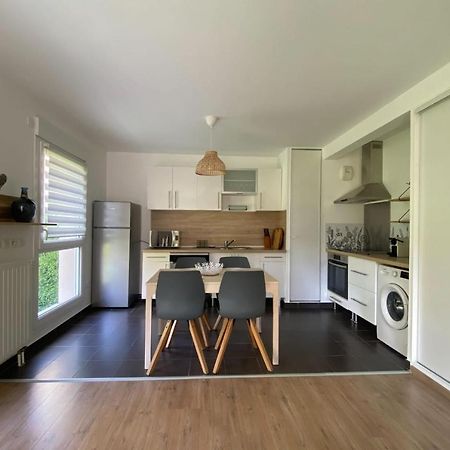 Spacious And Bright Nest In Hérouville-Saint-Clair Exterior photo