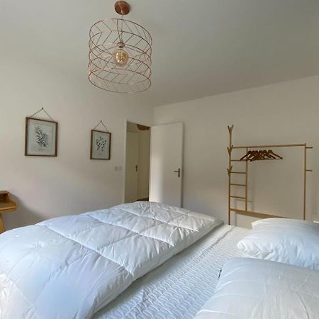 Spacious And Bright Nest In Hérouville-Saint-Clair Exterior photo